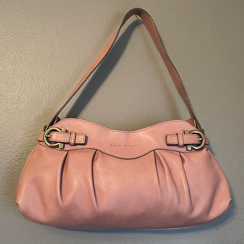 Salvatore Ferragamo Pink Leather Shoulder Bag